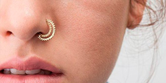 Уход за проколом хряща носа